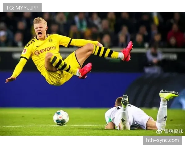 哈兰德无球跑动 哈兰德无球跑动