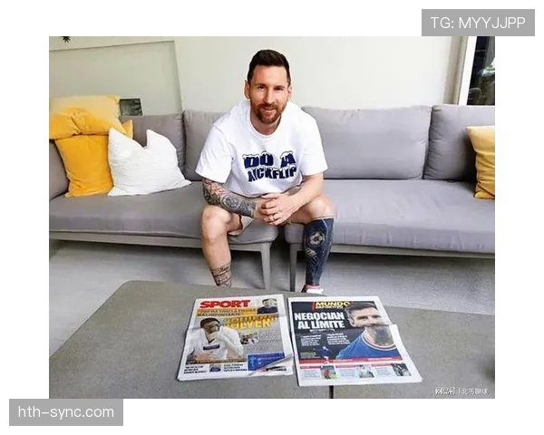 梅西居然在训练场外吃起了汉堡，全球球迷一脸懵逼